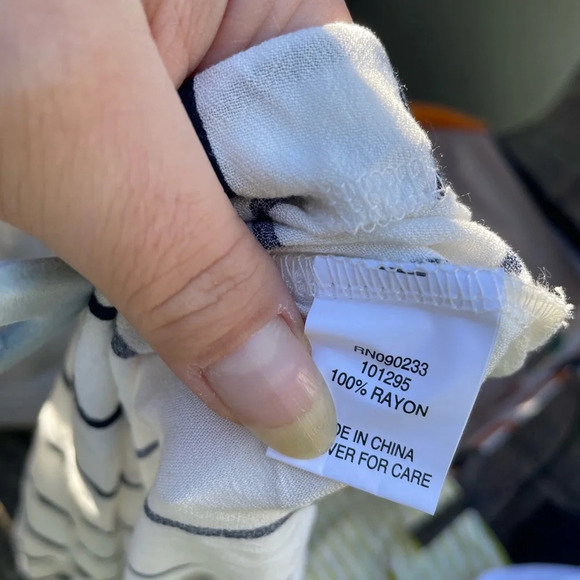 NWT PACSUN CROPPED OFF SHOULDER TOP - Picture 2 of 3